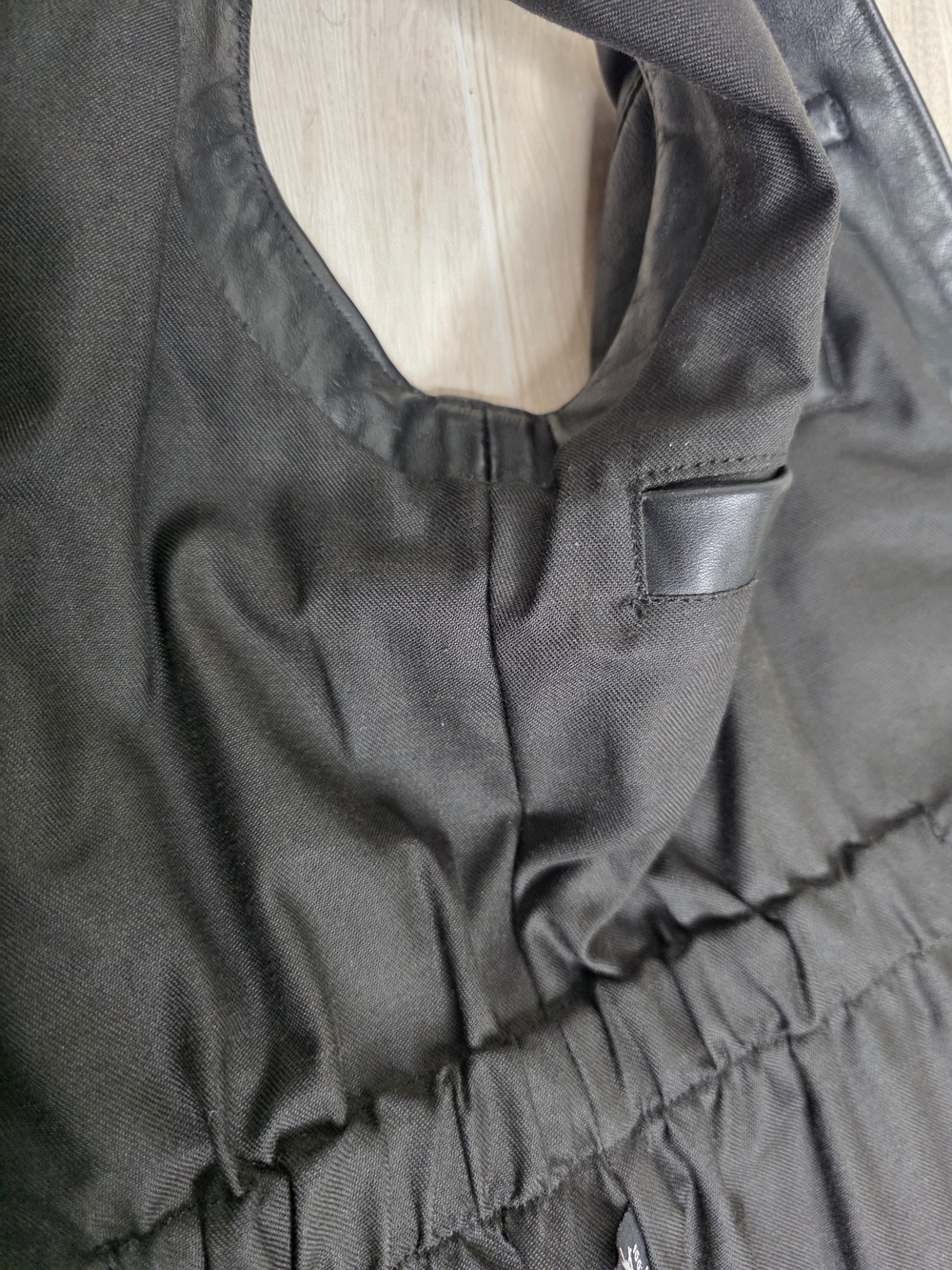 Vintage Harley-Davidson Black Leather Button-Front Vest - Picture 10 of 16